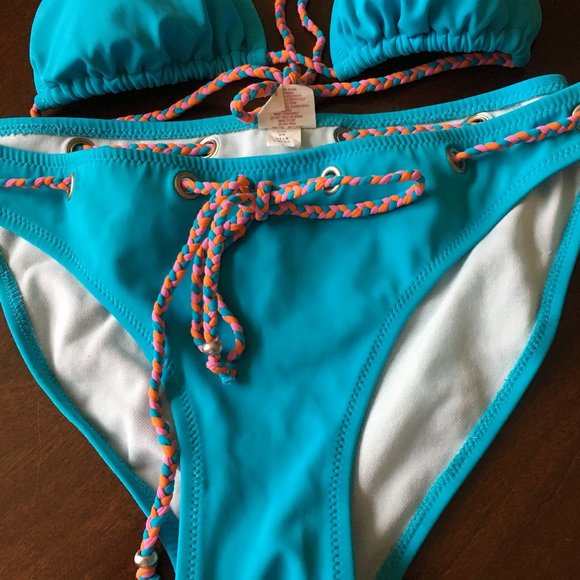 Blue triangle two piece swimsuit size M - Picture 2 of 5